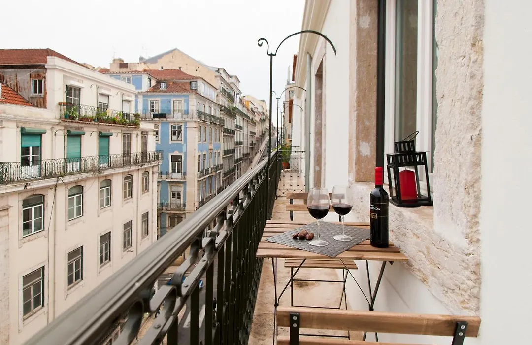 Baxia-Chiado Apartment With Incredible View-1