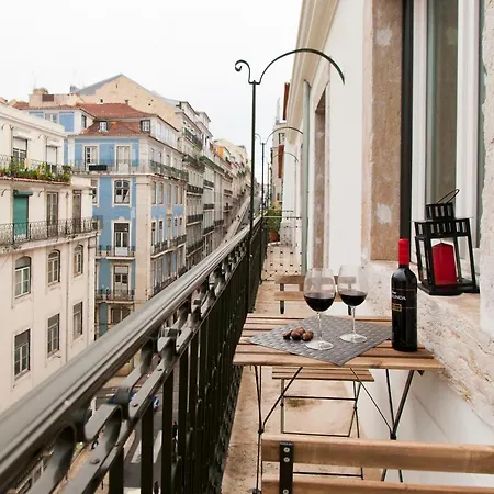 Baxia-Chiado Apartment With Incredible View-2